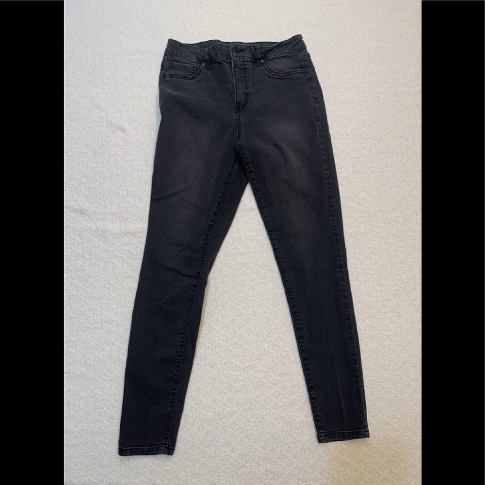 D.Jeans Women's Size 8 Straight Denim Black Jeans Pre-owned 27.5 Inseam